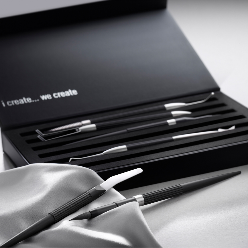 sdfsfdsdf Porcelain Instrument Set, N.era brushes - Image 1
